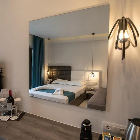 Lagaria Ii 3* Ασπροβάλτα
